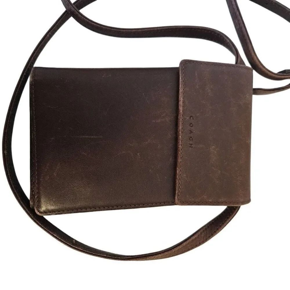 Vintage Coach crossbody wallet, brown leather.